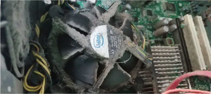 Computador sin mantenimiento preventivo